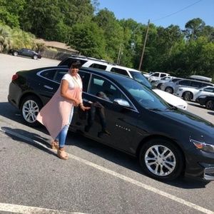 Meet your Posher, Brenda